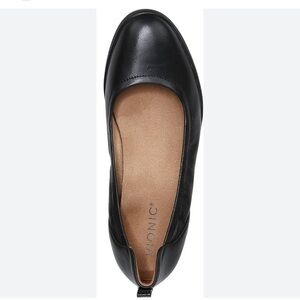Vionic Women's Jacey Black Ballet Flats leather round toe size US 9